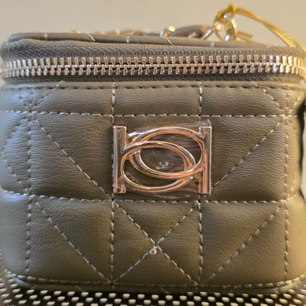 bebe Olive Quilted Cosmetic Case